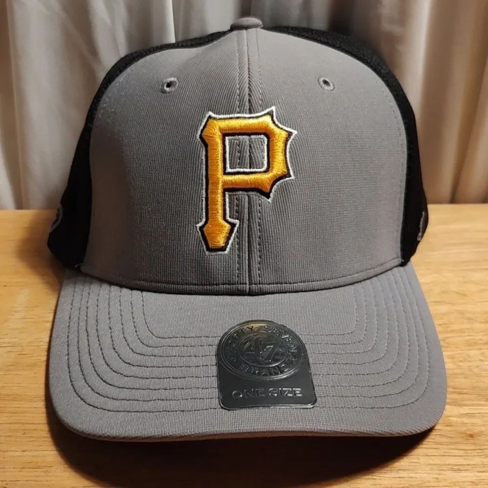 47 Brand Pittsburgh Pirates Giant Pirate Velcroback Hat - New